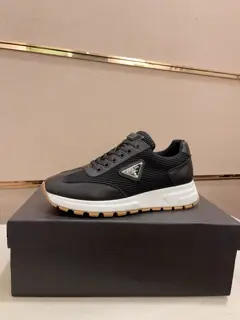 Prada casual fashion men’s shoes