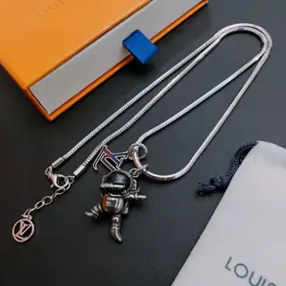 Louis Vuitton Necklace