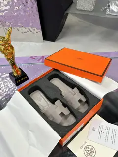 Hermès H slippers