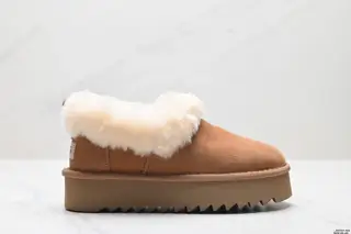 UGG suede British style thick sole heightened soft and comfortable daily commuting plus