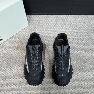 BURBERRY Men’s casual shoes | Union sneakers from the runway | Inlaid with a variety of