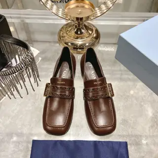 Prada 25ss early spring new classic square heel Mary Jane single shoes