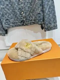 Louis Vuitton fur shoes