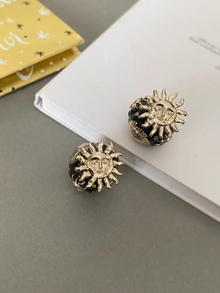 Dior vintage earrings