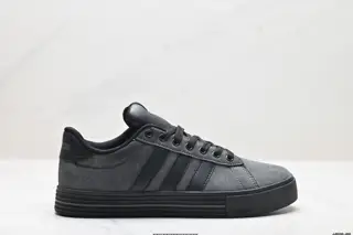 Adidas DAILY 4.0 DAILY 4.0 comfortable and versatile low-top sneakers JR0080-02