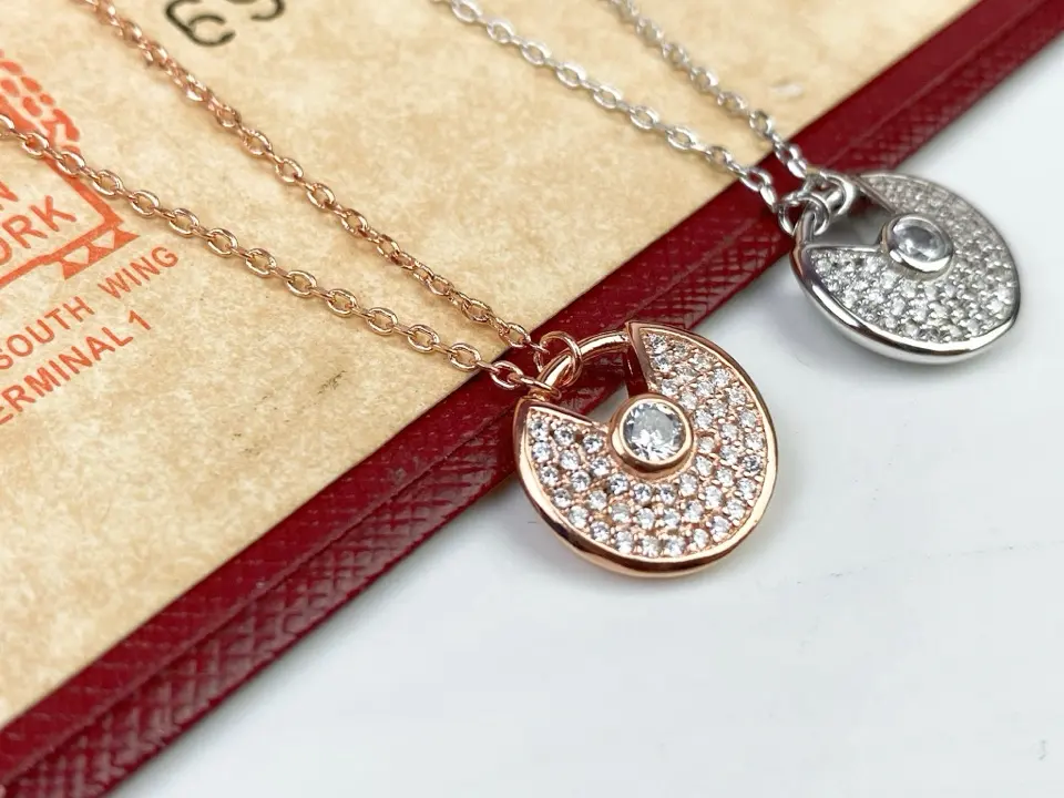 Cartier amulet full diamond necklace Micro-inlaid imported simulated high-carbon diamonds
