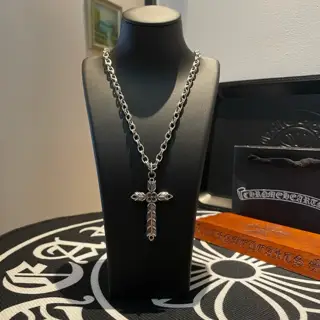 Chrome Hearts Classic retro necklace Cross multi-element pendant Concave and convex shapes