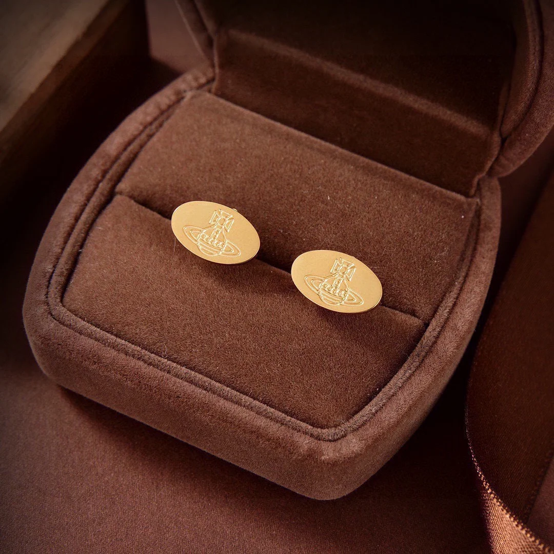 Vivienne Westwood Saturn earrings Elegant and refined design