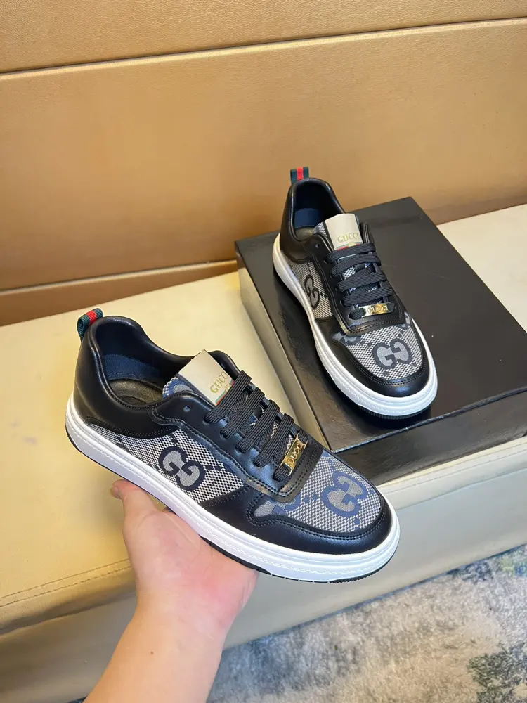Gucci sneakers. A must-have casual shoe for trendy men Original brand imported from Italy