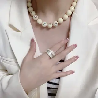 Chanel Double C Fashion Korean Style High-end Acrylic Imported Bead Necklace