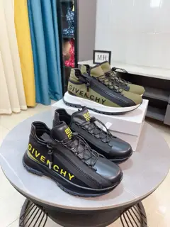 Givenchy casual sports shoes Upper: Italian imported brand logo printed fabric full of