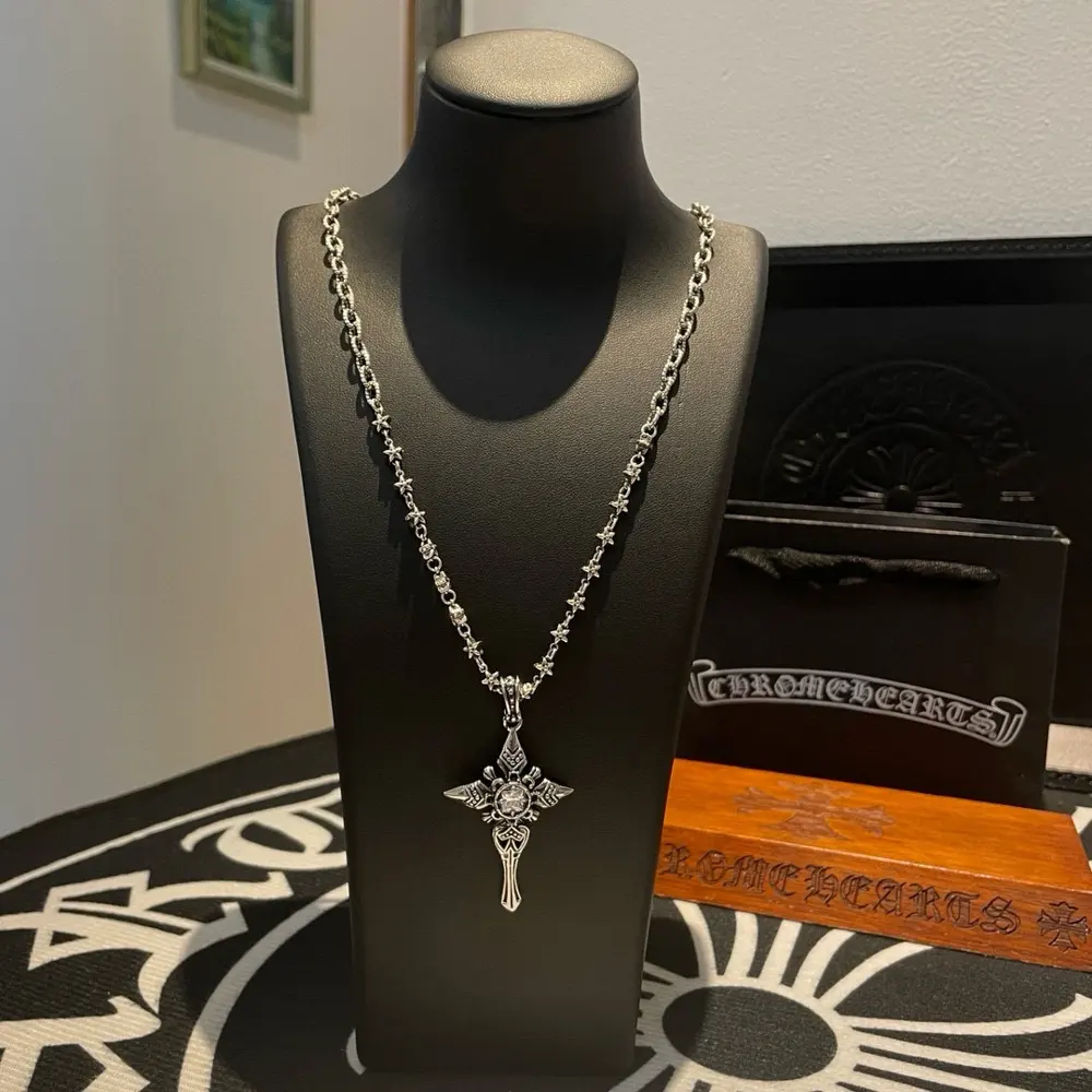 Chrome Hearts Classic Vintage Necklace Cross Flower Pendant