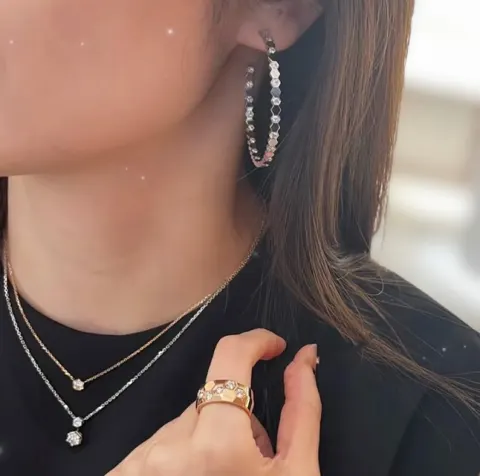 Chaumet Large honeycomb earrings