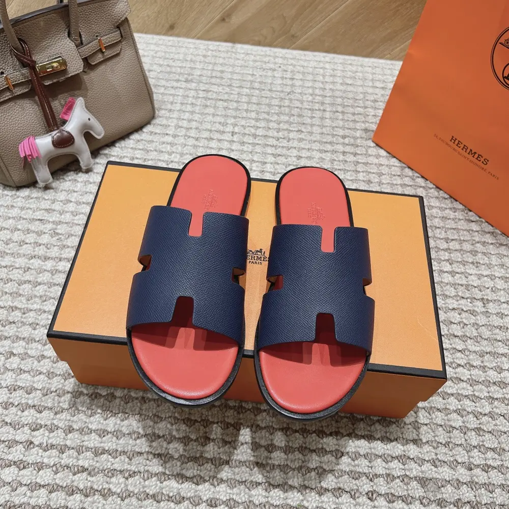 Hermès Colorblocked Hermès leather fabric