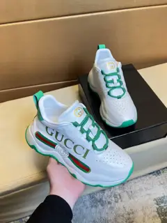 Gucci sports shoes. Counter purchase Casual shoes Original leather sole imported from Italy