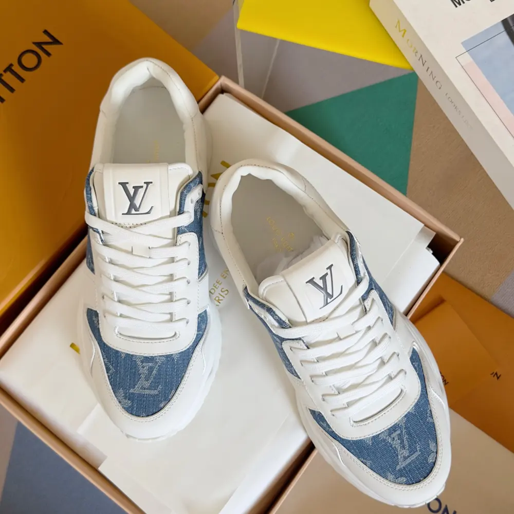 Louis Vuitton Classic Run Away Series Casual Sneakers Daddy Shoes
