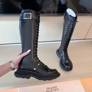 ALEXANDER MCQUEEN