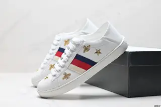 Gucci ACE leather embroidered bee fashion sneakers 429446