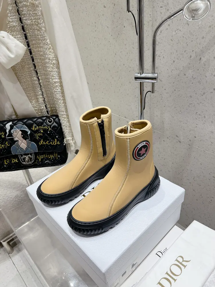 DIOR autumn and winter new short boots