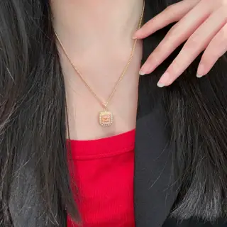 Chanel vintage letter necklace