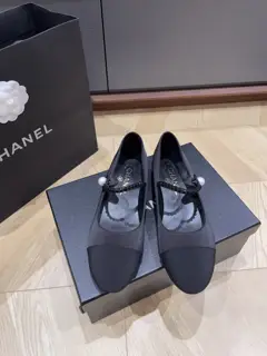 Chanel ballet flats // sheepskin or silk surface with diamond leather sole Shoes