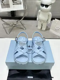 Prada new sandal series classic triangle buckle cross-woven sandals Classic upgrade Comfort