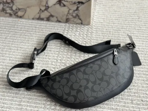 COACH Crossbody