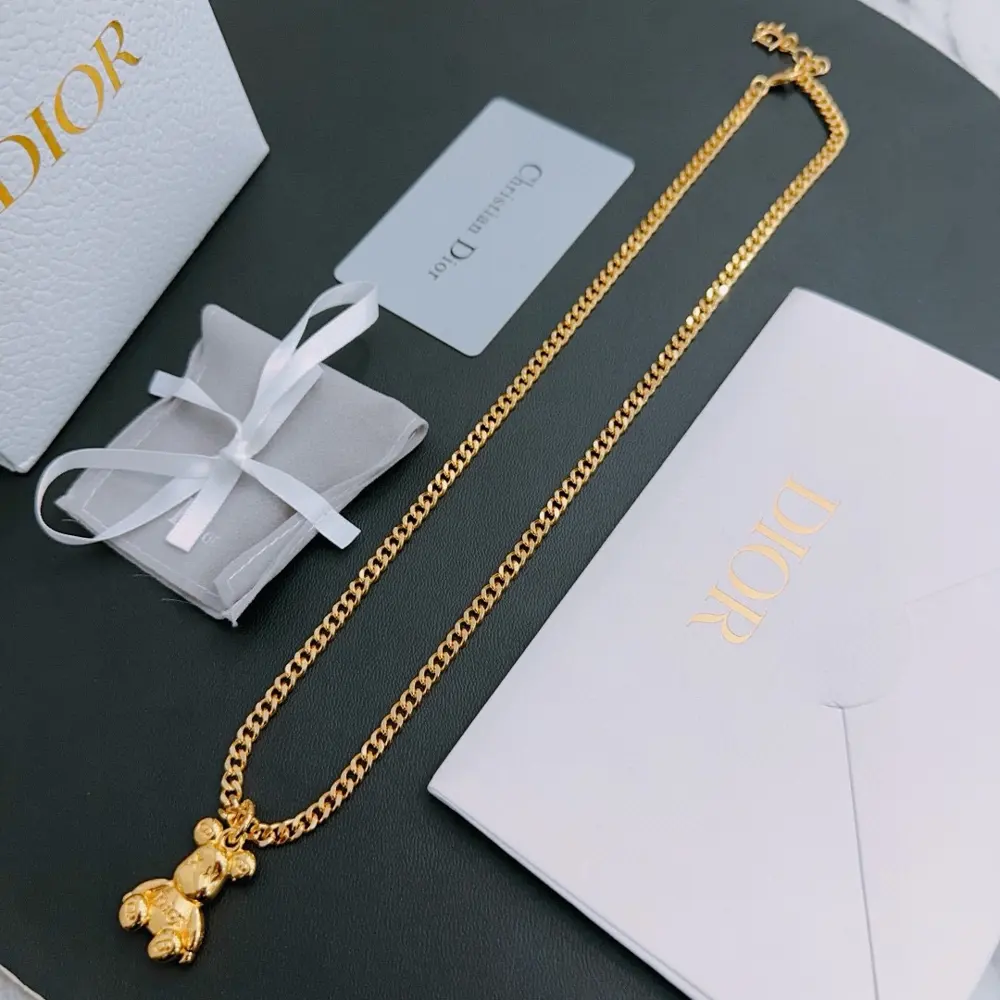DIOR New Dior necklace Original goods New counter model