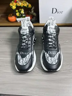 Dior sneakers