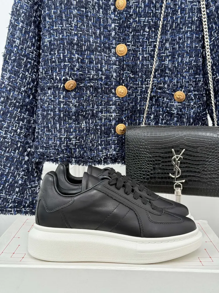McQueen couple’s Dexter casual sports white shoes
