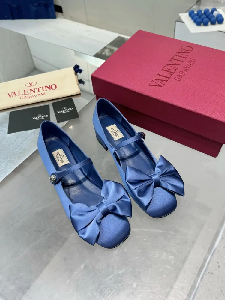 VT Valentino 2025 spring and summer new style