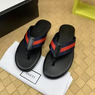 Gucci slippers