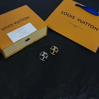 Louis Vuitton new ring