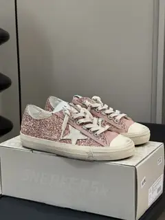 Golden Goose dirty shoes are all classic styles