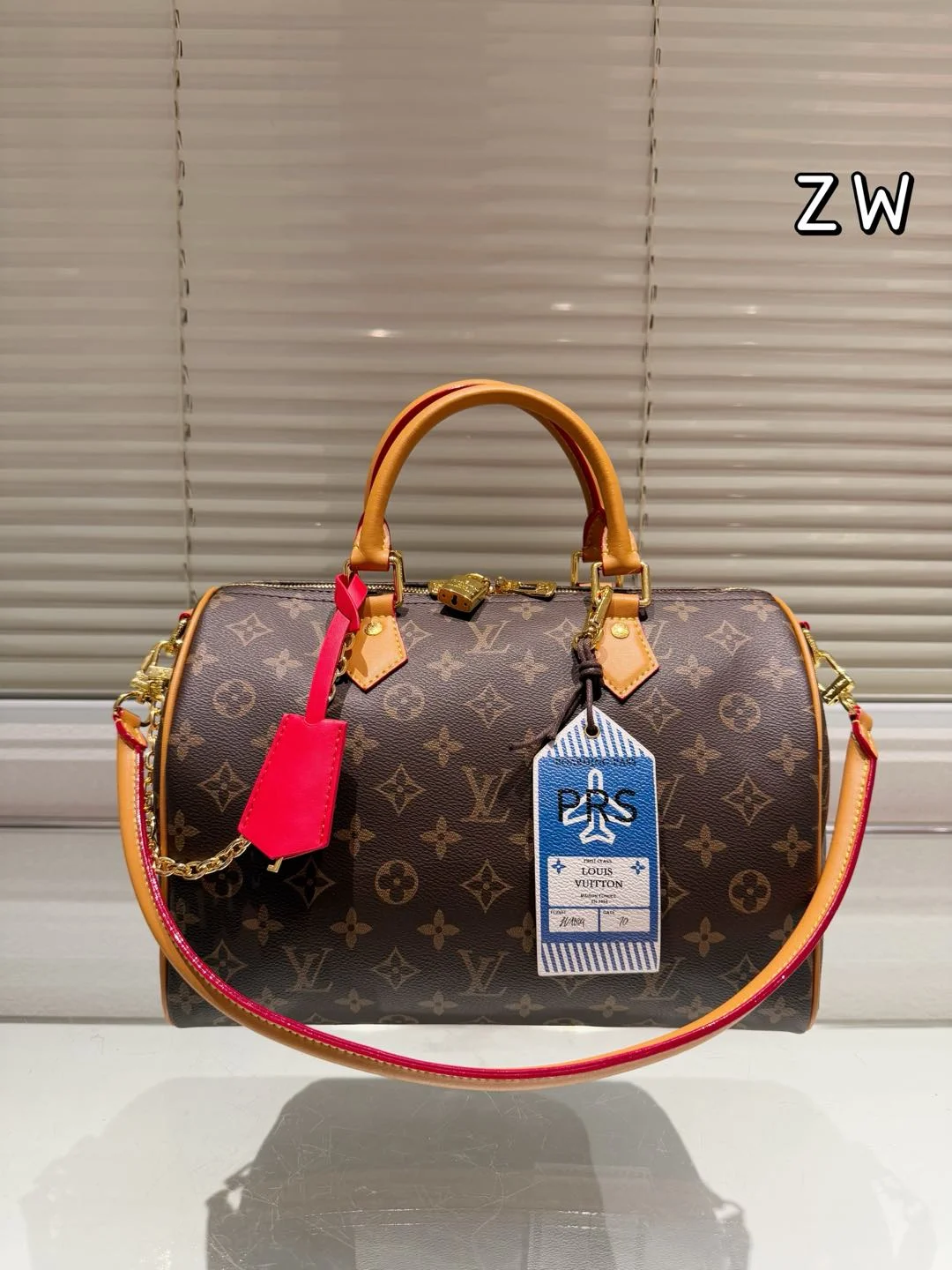 Louis Vuitton Speedy