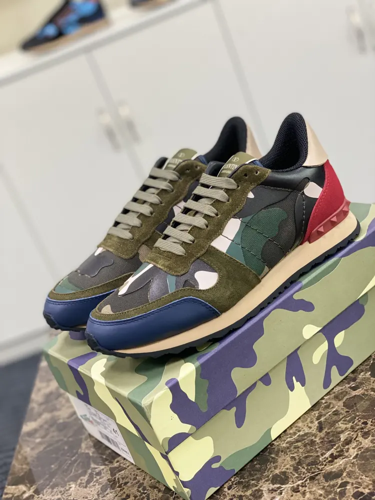 Valentino casual sports shoes