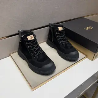 UGG men’s casual snow boots