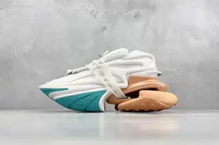 Balmain Unicorn Low Sneakers Unicorn series low-top height-enhancing thick avant-garde dad