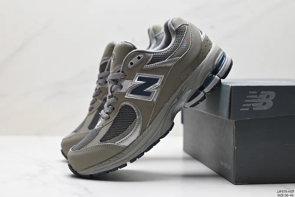 New Balance M2002 series retro dad style men’s and women’s casual shoes M2002RAW
