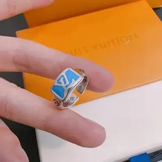 Louis Vuitton ring
