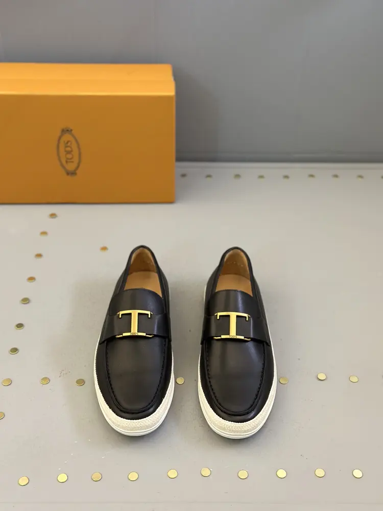 Tod’s Tod’s Men’s Leather Slippers