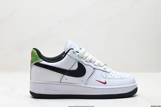 NIKE AIR FORCE 1’07 Sneakers DA8481-100