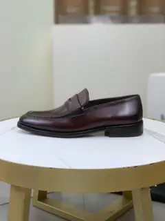 Berluti imported cowhide material