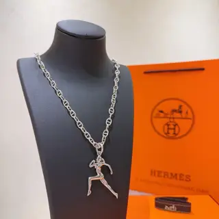 Hermès necklace New product launch HERMES must-have pig nose series jewelry High-end