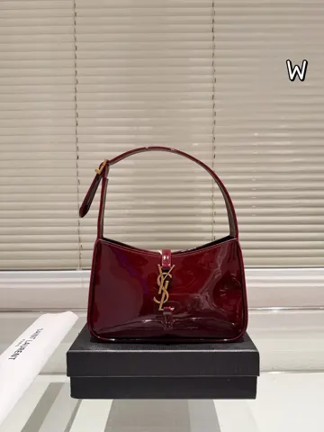Yves Saint Laurent Hobo