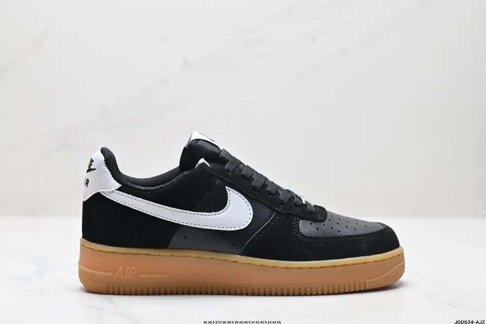 NIKE AlR FORCE 1‘07 LV8 Sneakers FJ4160-001