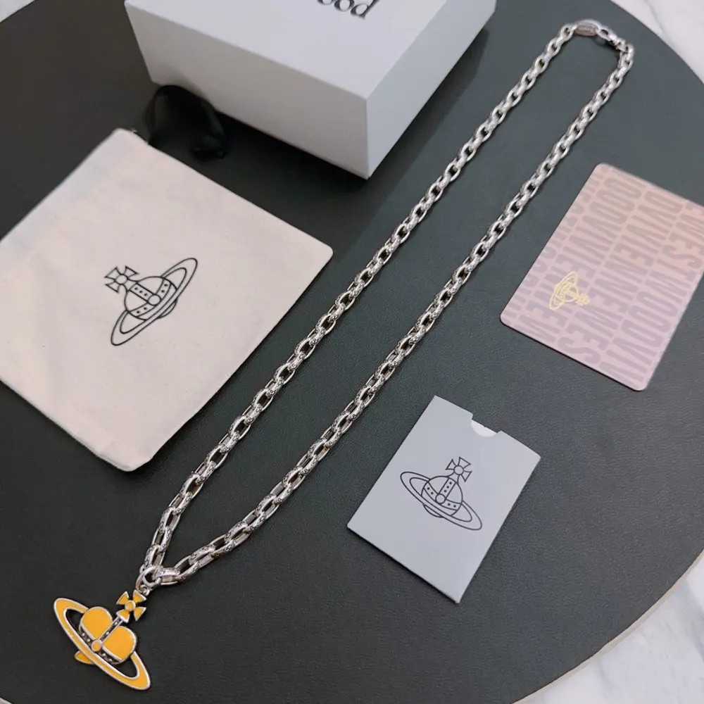 Vivienne Westwood Classic Large Saturn Necklace