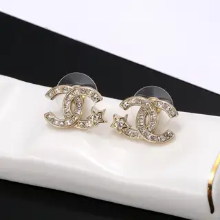 Chanel Five-pointed Star ⭐ earrings