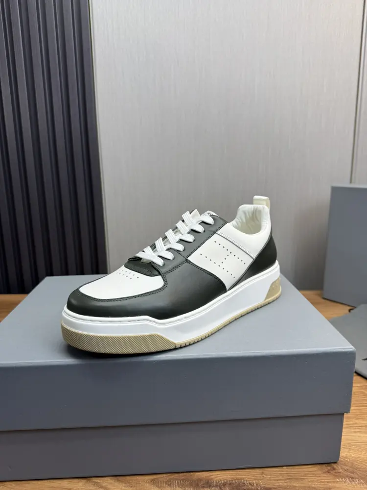HOGAN casual shoes