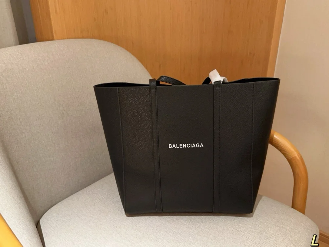 Balenciaga Tote